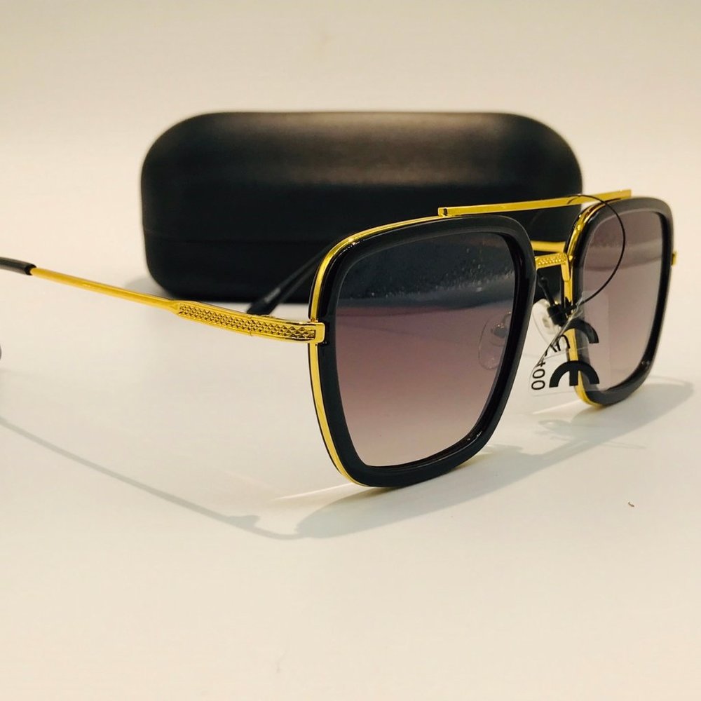 Stylish Shades - Picture 2 of 4